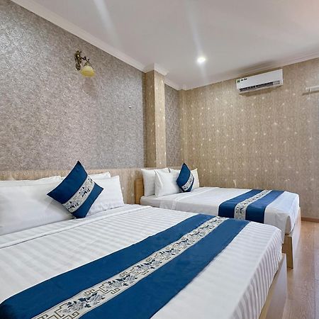 Tra My Hotel - Saigon Center Хошимин Екстериор снимка