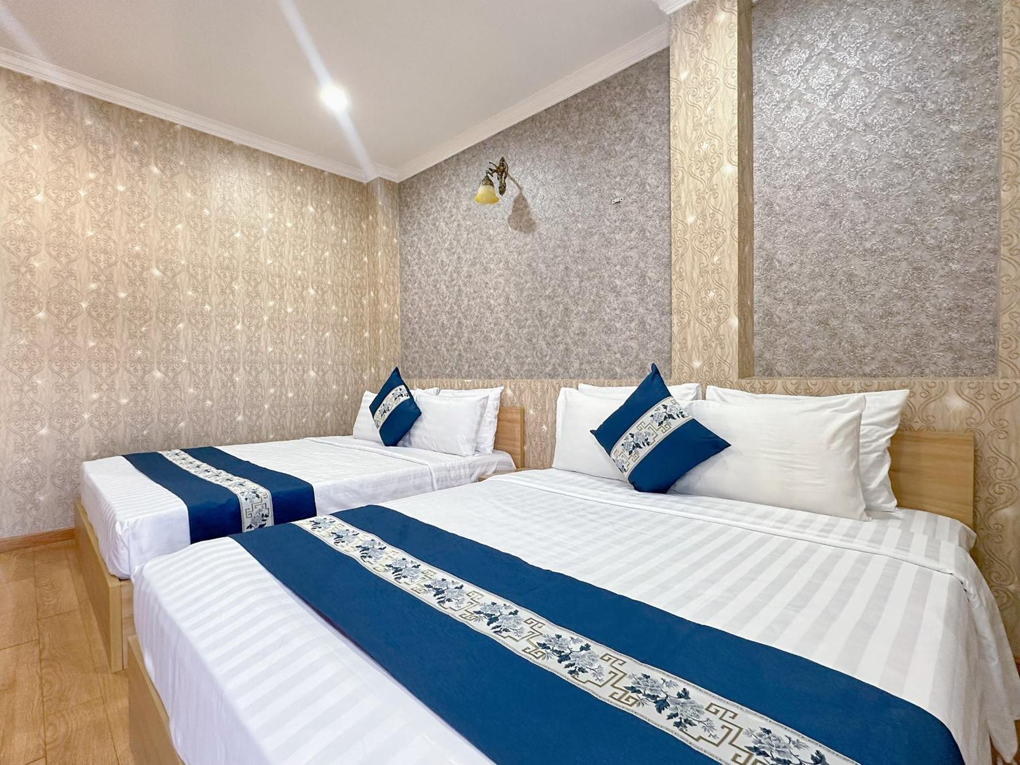 Tra My Hotel - Saigon Center Хошимин Екстериор снимка
