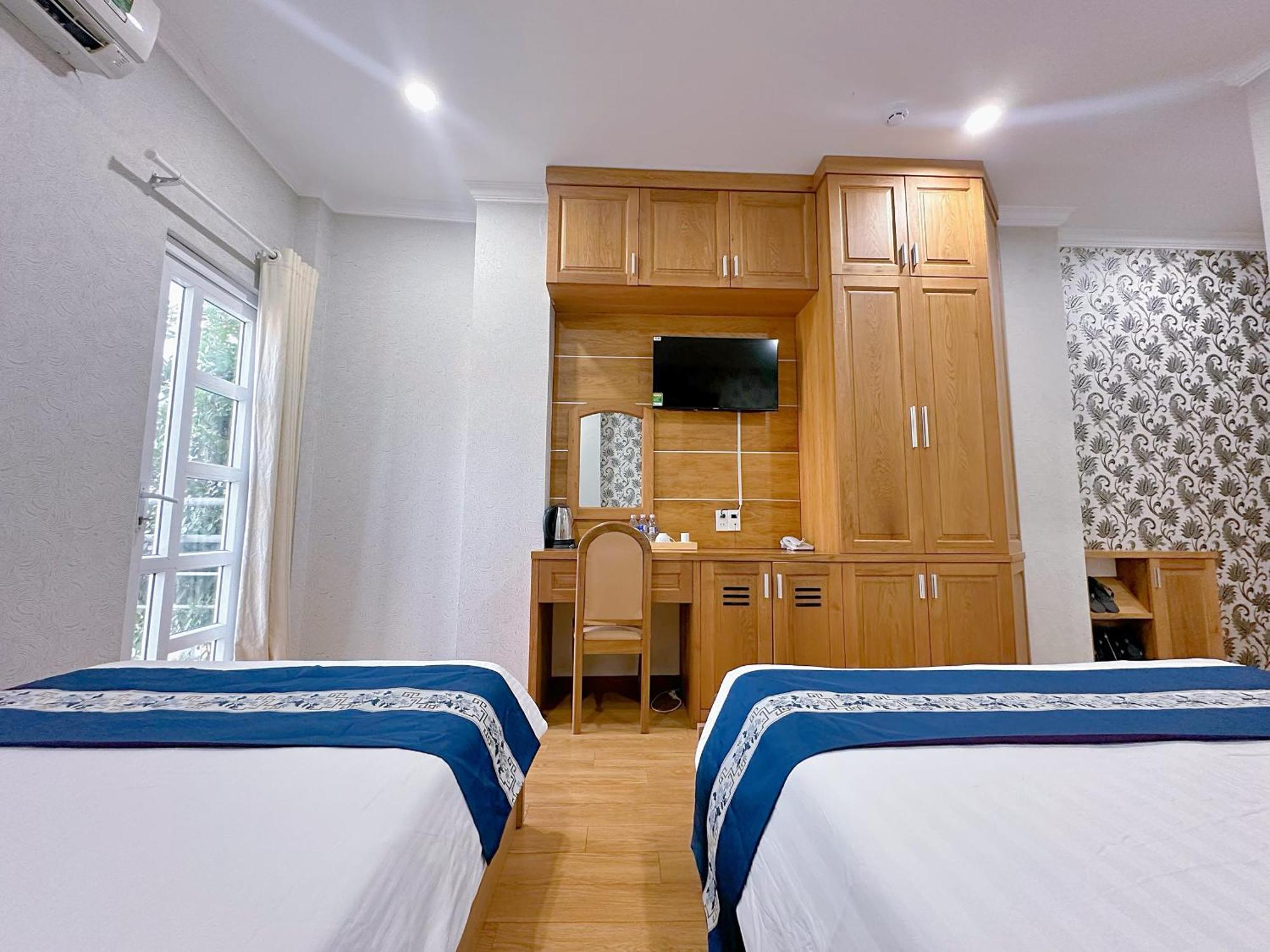 Tra My Hotel - Saigon Center Хошимин Екстериор снимка