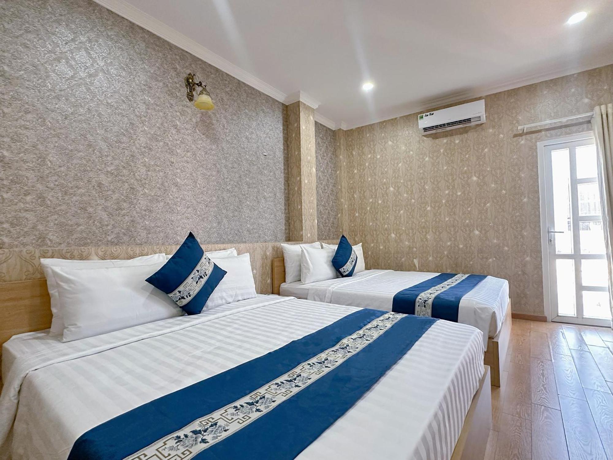 Tra My Hotel - Saigon Center Хошимин Екстериор снимка