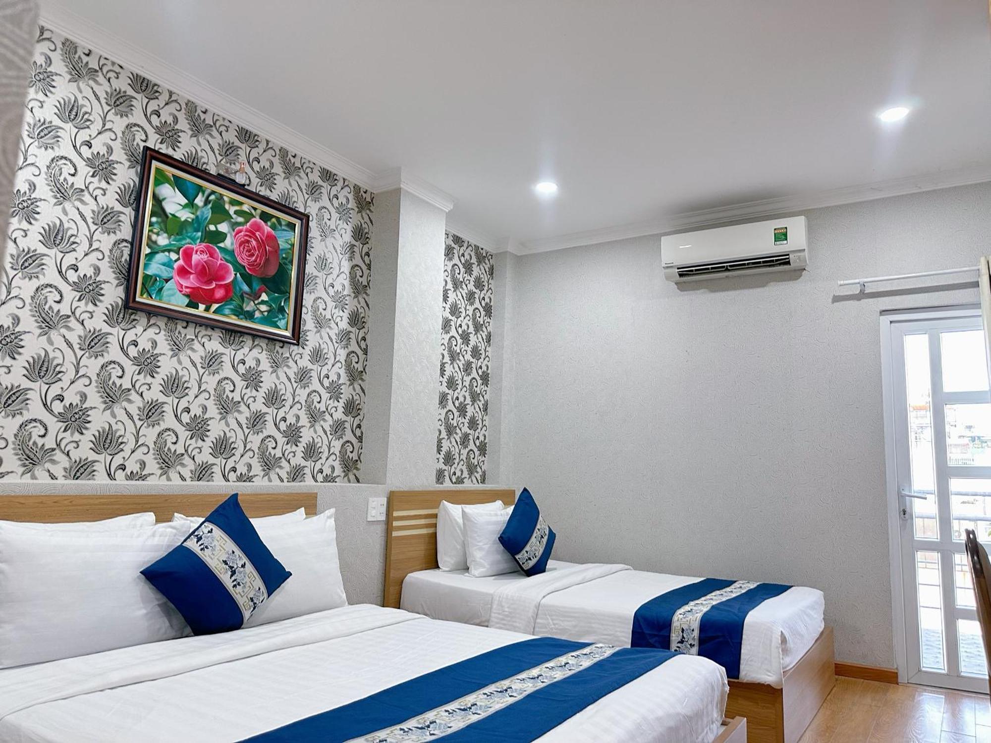 Tra My Hotel - Saigon Center Хошимин Екстериор снимка
